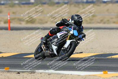 media/Mar-24-2025-Moto Forza (Mon) [[57ce5c5cff]]/3-Beginner Group/Session 2 (Turn 11)/